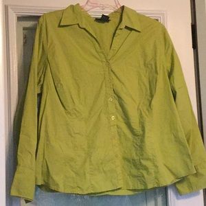 Womens long sleeve cotton button down blouse-green